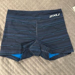 2XU athletic shorts